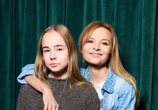 Маруся Левкина, Михаил Полицеймако, Егор Шип на премьере фильма «Маша и Медведи»