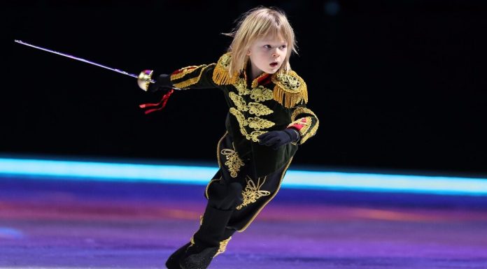 12-летний Александр Плющенко сам принял решение выйти на лед с температурой