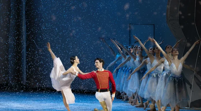 Сезон “Щелкунчика” открылся в МАМТ