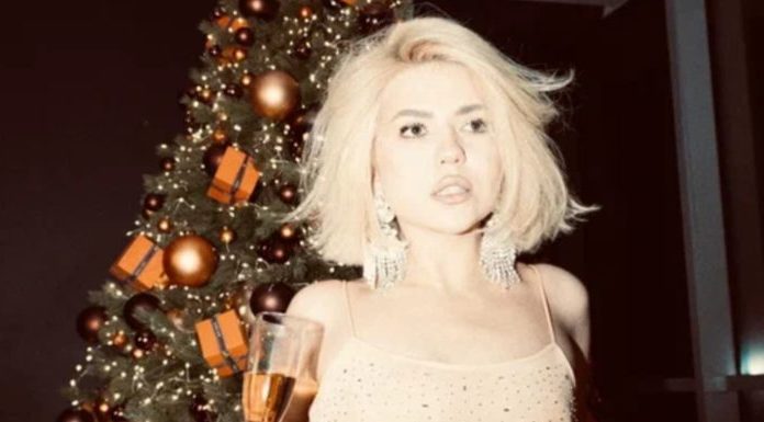 Новогодний хит от звезды соцсетей Крыли