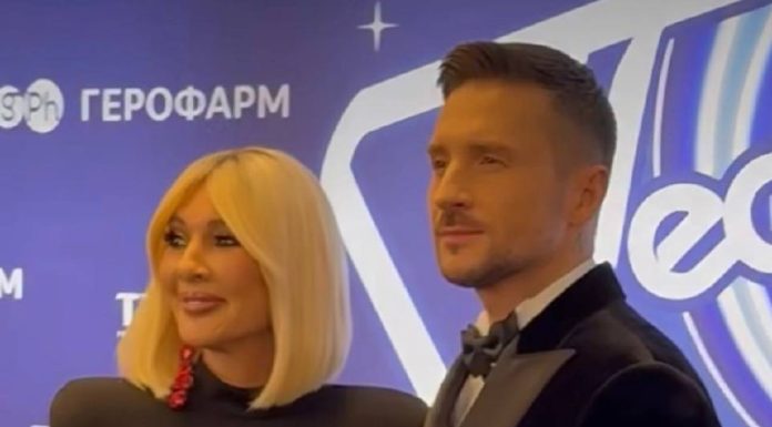 Перепалка Кудрявцевой и Лазарева, эмоции SHAMAN, танец Газманова и выход Долиной: как прошли съемки «Песни года 2025»