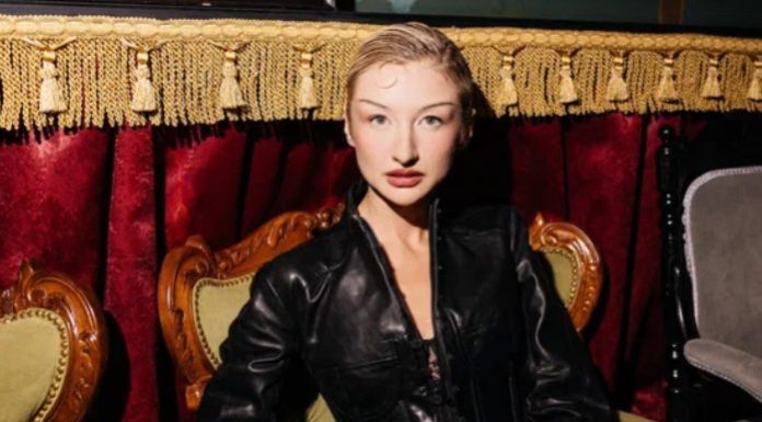 Марго, Стас Круглицкий, Ирина Мягкова на спецпоказе спектакля «Ромео и Джульетта. Любовь вне времени» в «Особняке Дашков 5»