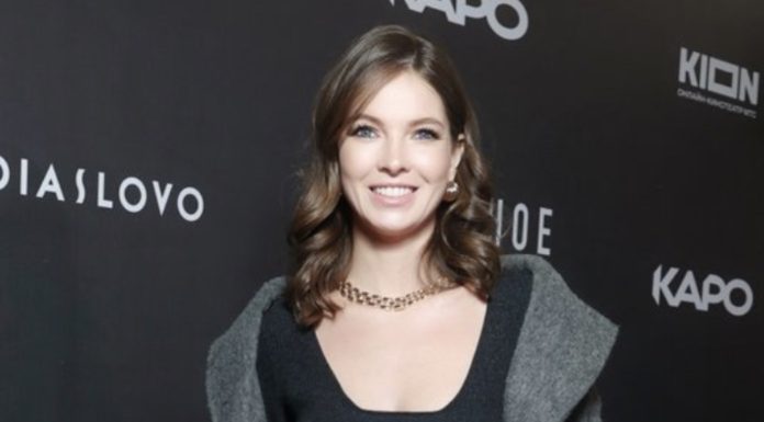 Наташа Бордо сообщила о своей беременности на Новый год