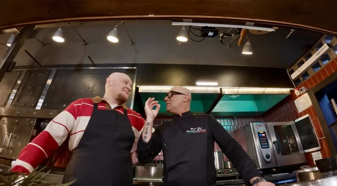 Михаил Стогниенко покажет иностранному шеф-повару настоящую Россию