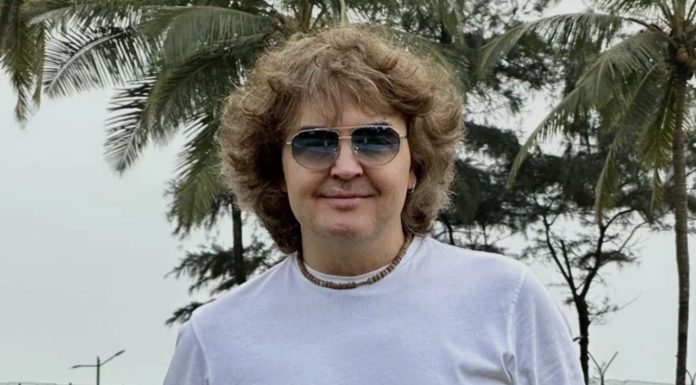 Танцы под луной: рождественские истории Сергея Серкова