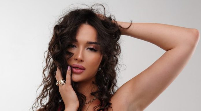 «Я хочу тебя»: Vika Gromik представляет новую искреннюю песню