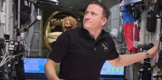 Домовёнок Кузя покоряет космос: сказочный персонаж добрался до МКС