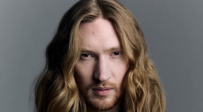 IVAN выпустил нежный сингл «Пускай»