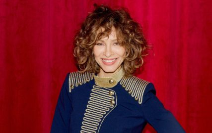 Елена Подкаминская появилась на премьере спектакля «Психопаты»