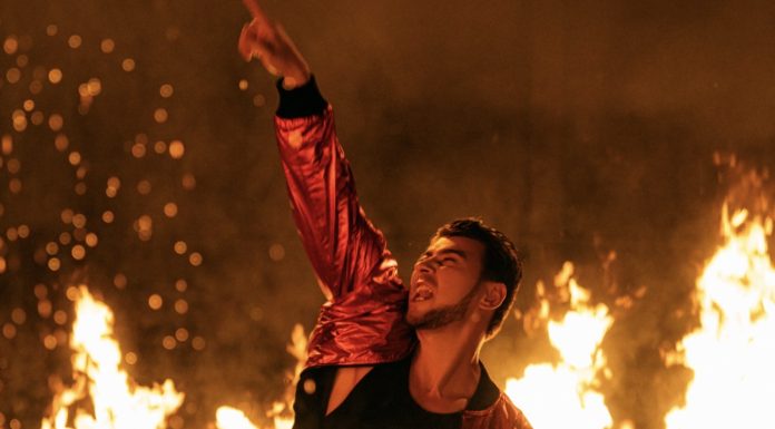 GAYAZOV$ BROTHER$ вошли в огненный круг ради «Роковой женщины»