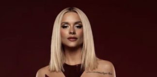 Победительница «Голоса» Александра Воробьева выпустила драматичную исповедь «Взрывая тишину»