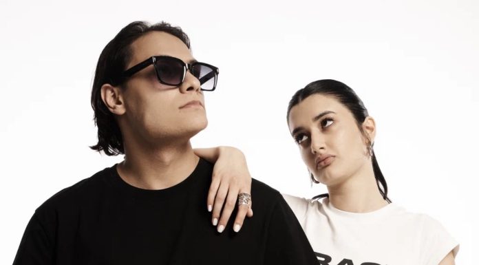 Сольный сингл группы очки и кольца выходит после второй успешной коллаборации с Zivert