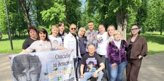 В Брянск приехали артисты, чтобы открыть аллею белых роз Юры Шатунова
