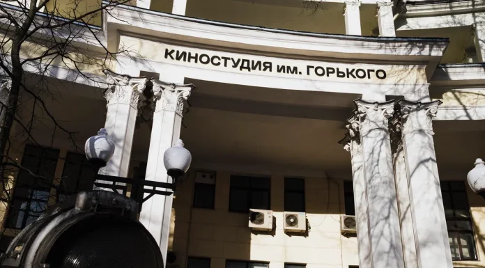«Лето в Москве»: в августе на Киностудии Горького научат оживлять голоса, рисовать на планшетах и снимать кино