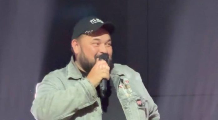 Сергей Жуков: «Я покрылся даже не мурашками — креветками!» Как прошел пресс-показ мюзикла «Плакса»